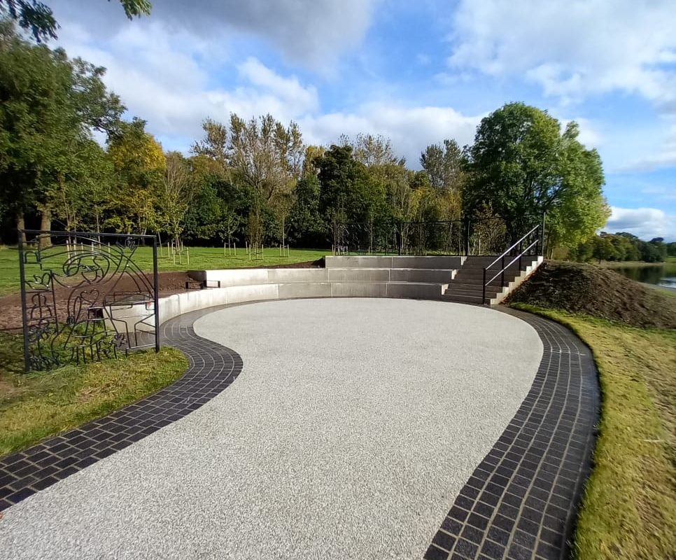 Memorial in Strathclyde Country Park